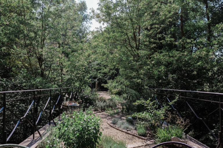 The-Secret-Bridge_125